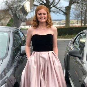 Meet your Posher, Izzy